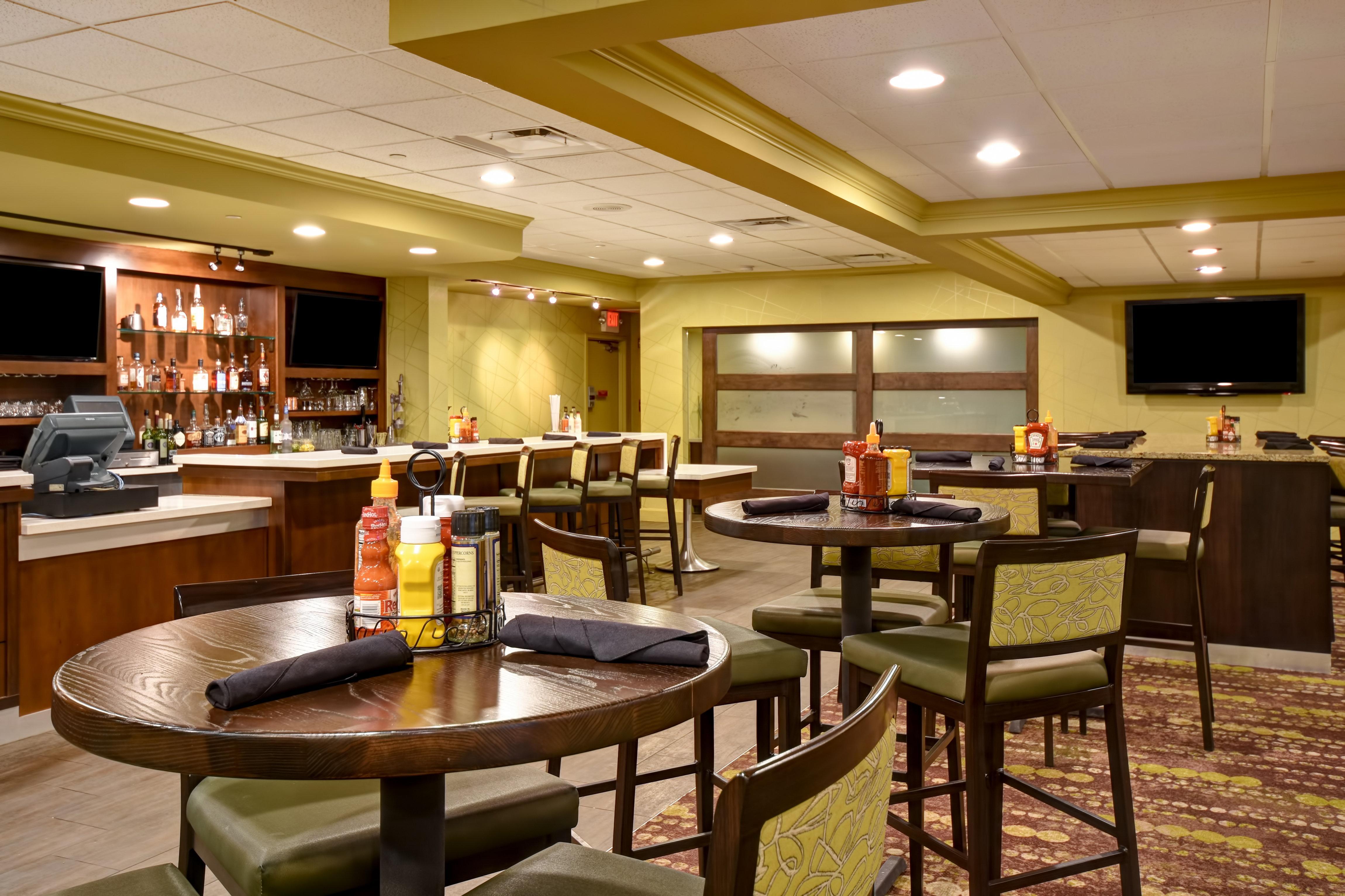Holiday Inn Cincinnati-Riverfront By Ihg Covington Exterior photo