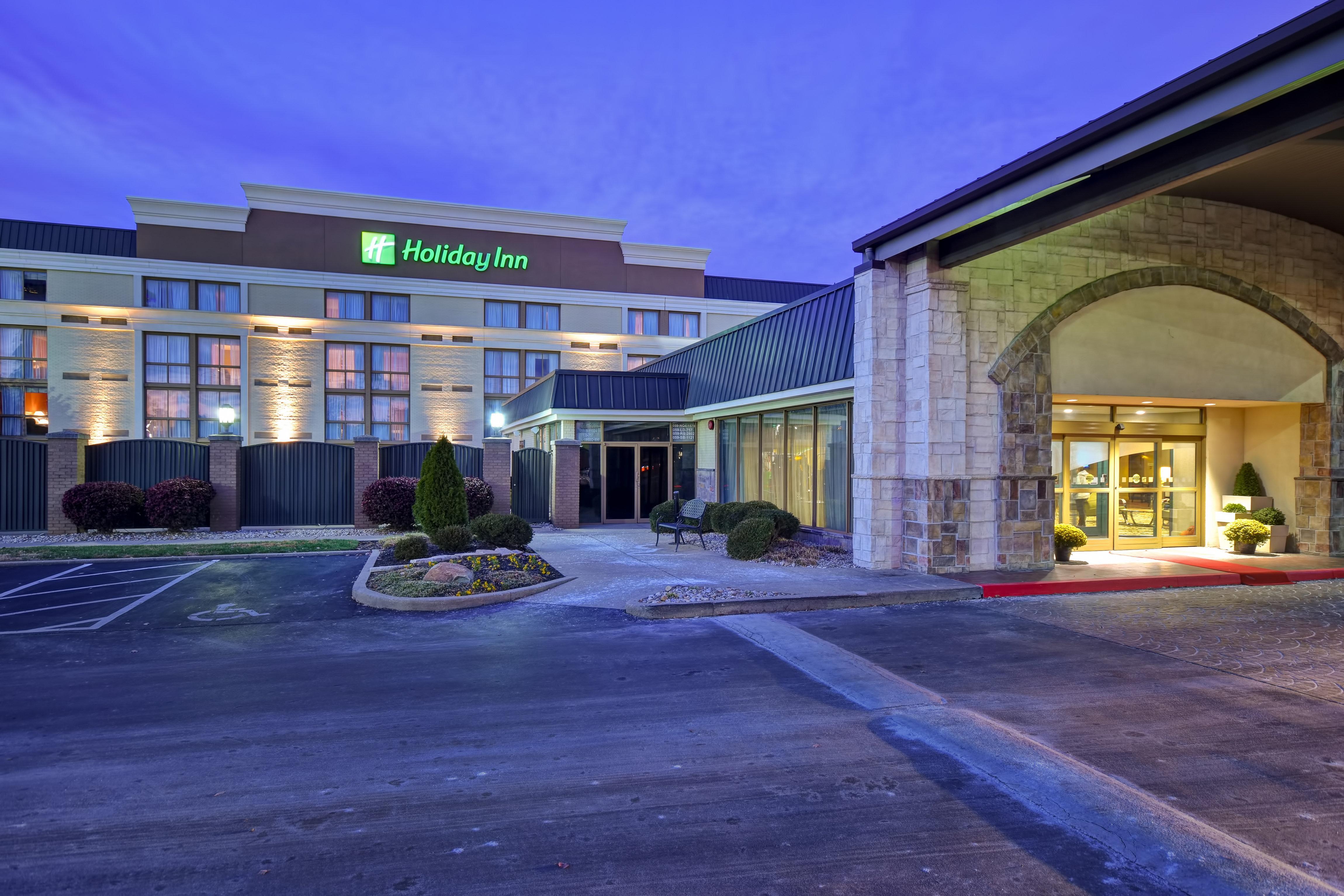 Holiday Inn Cincinnati-Riverfront By Ihg Covington Exterior photo